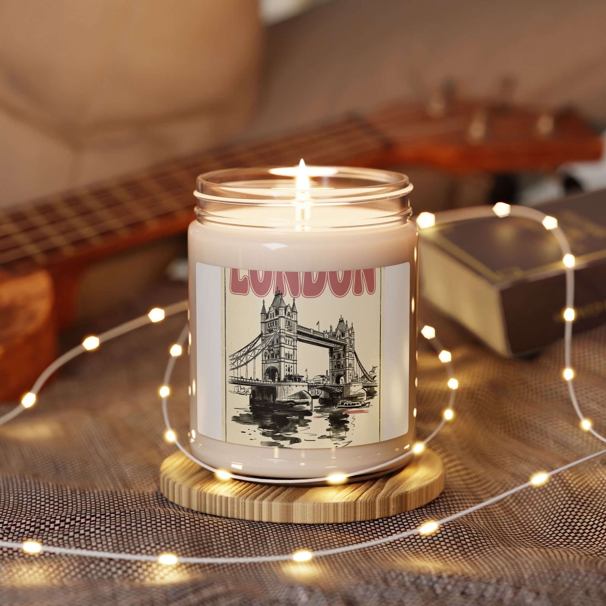 London Illustration Candle | Fashion-Editorial, Parisian Office Glam