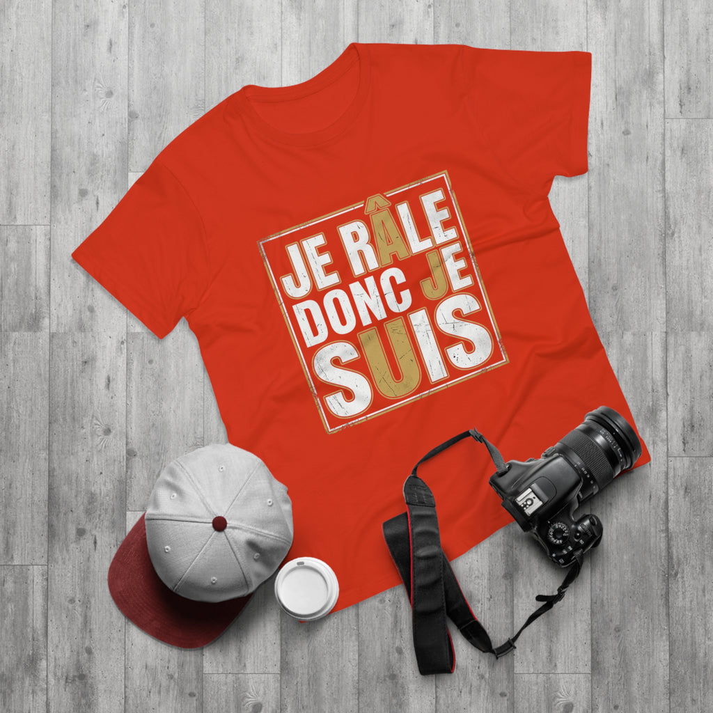 I Complain Therefore I Am — T-Shirt
