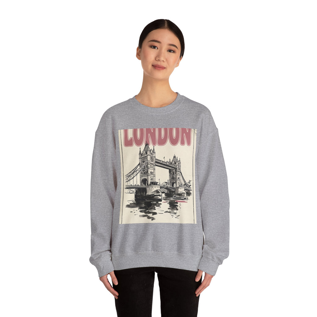 London Editorial Graphic Sweatshirt | Fashion-World Parisian Office Glam